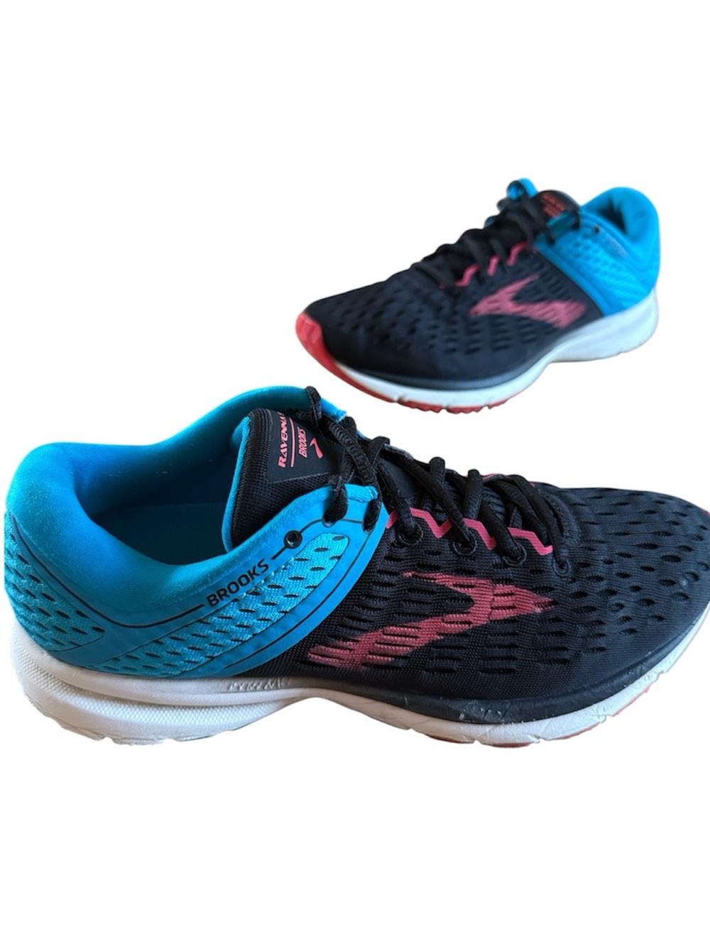 BROOKS RAVENNA 9 WOMENS SIZE 8.5 BLUE BLACK ATHLETIC WALKING RUNNING SHOES